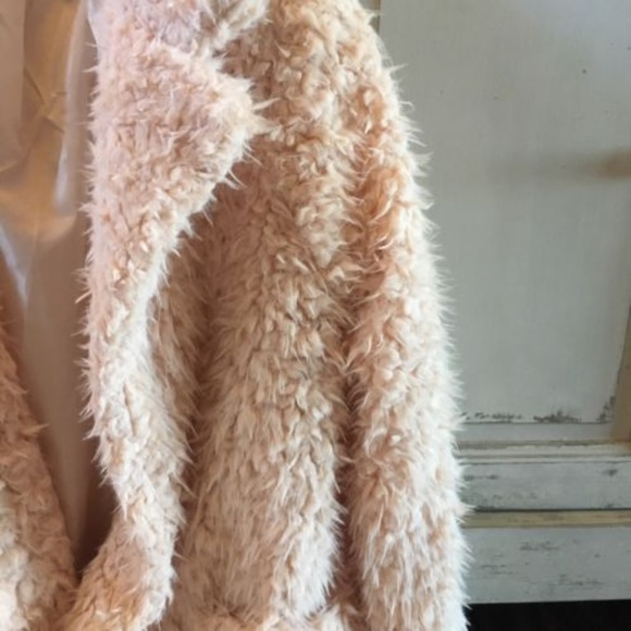 SOLD OUT!  Teddy Bear Cozy Faux Fur Cardigan Coat - Picture 6 of 8